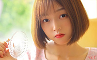 短发萌妹子迷人写真(9)