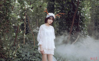 可爱软妹子丛林梦幻写真(7)